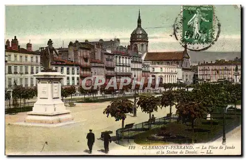 Cartes postales Clermont Ferrand La place de Jaude et la statue de Desaix