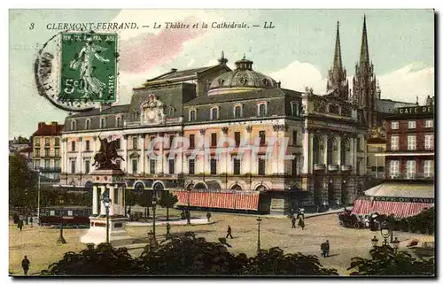 Cartes postales Clermont Ferrand Le theatre et la cathedrale