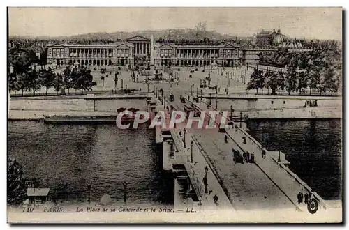 Paris 8 - La Place de la Concorde et la Seine - Cartes postales