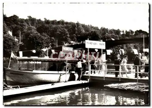 Cartes postales moderne La varenne St Hilaire Promenade en Marne Embarcadere