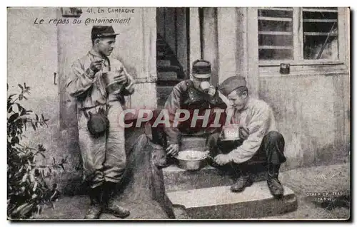 Cartes postales Militaria En campagne Les repas du cantonnement