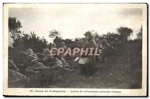 Ansichtskarte AK Militaria CAmp de Coetquidan SEction de mitrailleuses attendant l&#39attaque