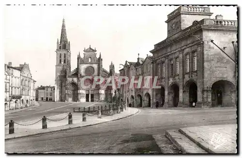 Cartes postales moderne Bazas L'hotel de ville La cathedrale