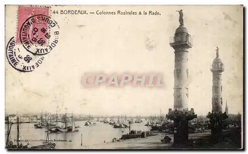 Bordeaux Cartes postales Colonnes rostrales et la rade