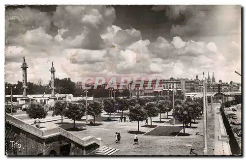 Bordeaux Cartes postales moderne Les terrasses des Quinconces