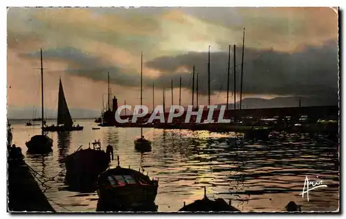 Saint TRopez Cartes postales Crepuscule dans le port