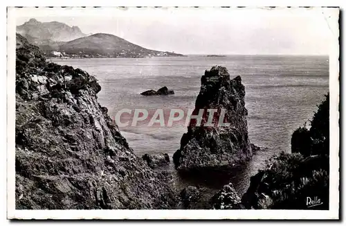 La corniche d&#39or Ansichtskarte AK entre St Raphael et Cannes Le dramont vue sur la pointe de la Baumette d&#39