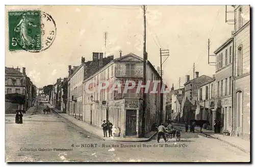 Cognac - Rue des Douves et rue de la Boule d&#39Or Cartes postales