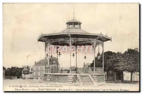 Parthenay - Kiosque - Cartes postales