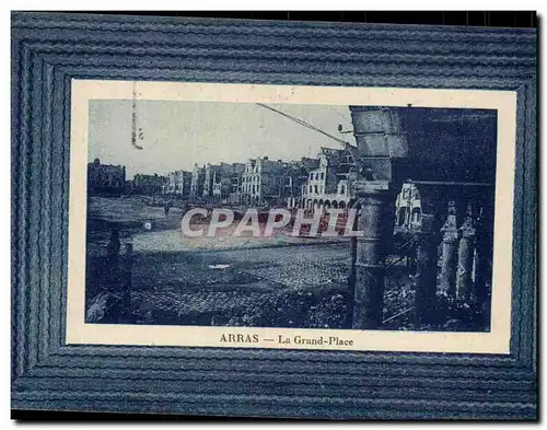 Arras - La Grand Place - Cartes postales�