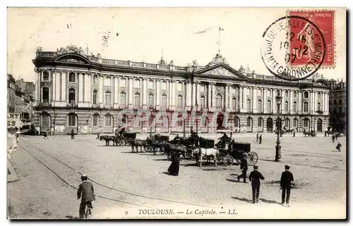 Toulouse - Le Capitole - Cartes postales (caleches)