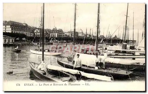 Evian - Le Port et Bateau de Plaisance - bateau - boat - Cartes postales