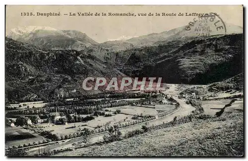 Dauphine Ansichtskarte AK La vallee de la Romanche vue de la route de Laffrey