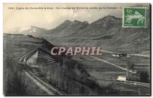 Ligne de Grenoble a Gap C�PA Le viaduc de Vif et la vallee de la Gresse