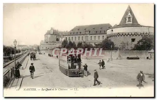 Nantes Cartes postales Le quai et le chateau