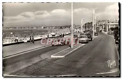 Pornichet Cartes postales moderne Boulevard des oceanides (volleyball volley ball)