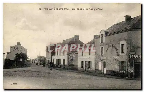 Thouare Ansichtskarte AK La place et la rue du pont