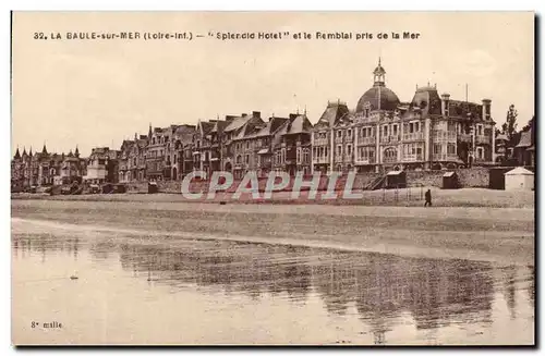 La Baule Ansichtskarte AK Splendid Hotel et le remblai pris de la mer