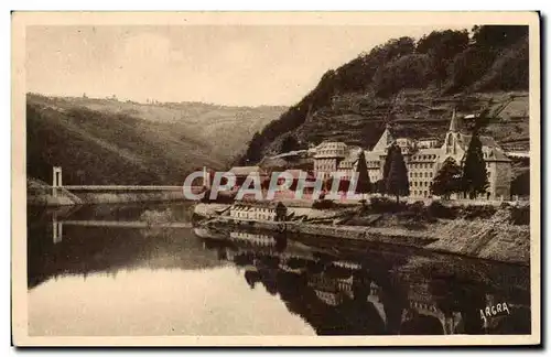 Cartes postales Vallee de la Truyere Barrage de Sarrans L&#39hospice des incurables de la Devezze