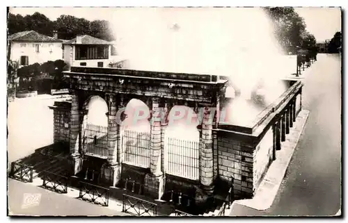 Cartes postales moderne Dax Fontaine d'eau chaude