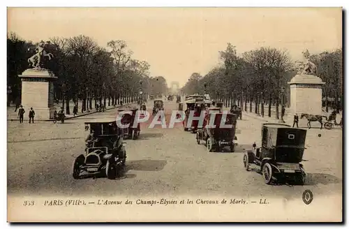 Paris Ansichtskarte AK L&#39avenue des Champs Elysees et les chevaux de Marly