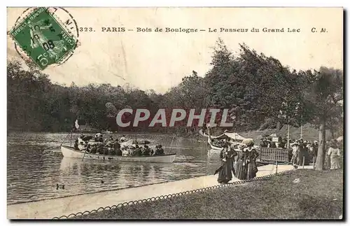 Paris Cartes postales Bois de Boulogne Le passeur du grand lac