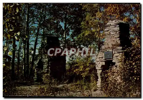 Cartes postales The chimneys of the Hudson&#39s bay Fort Built in 1799 on the banks of the north Saskatchewan ri