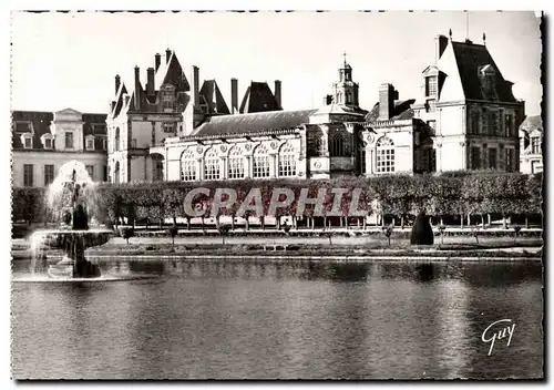 Fontaineableau Cartes postales moderne Jardins du palais bassin du Tibre et chapelle Saint Saturnin