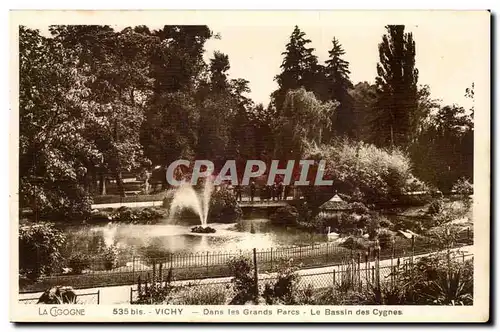 Vichy Ansichtskarte AK DAns les grands parcs Le bassin des cygnes