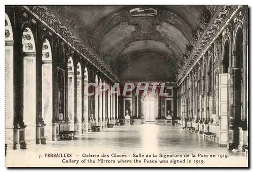 Cartes postales Versailles Galerie des glaces Salle de la Signature de la paix en 1919