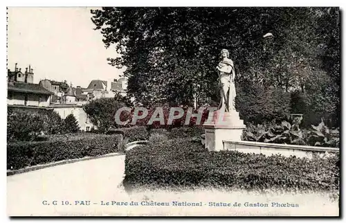 Pau Ansichtskarte AK Le parc du chateau national Statue de Gaston Phoebus