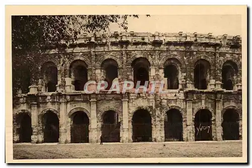 Nimes - Les Arenes - Cartes postales