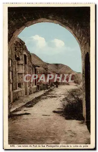 La Pompelle - Les Ruines du Fort - prises de la voute du puits - Ansichtskarte AK