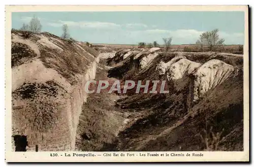 La Pompelle - Cote Est du Fort - Les Fosses et le Chemin de Ronde - Ansichtskarte AK