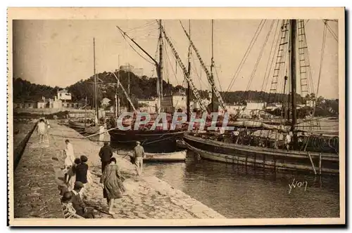 Cartes postales Les iles d&#39Hyeres Porquerolles Le port et la jetee