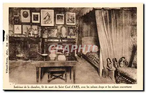 Cartes postales Ars Interieur de la chambre Lit de mort du saint cure d&#39Ars avec les memes draps et les memes