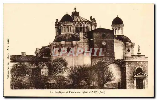 Cartes postales La basilique et l'ancienne eglise d'Ars