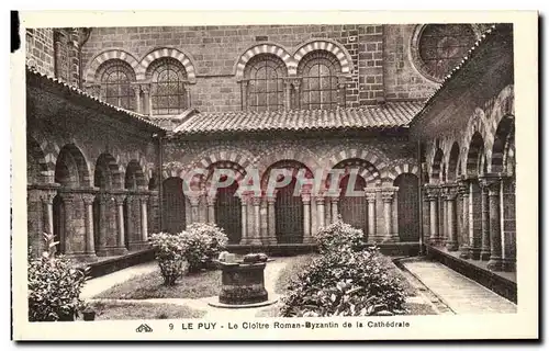 Le Puy - Le Cloitre Roman Byzantin de la Cathedrale - Ansichtskarte AK