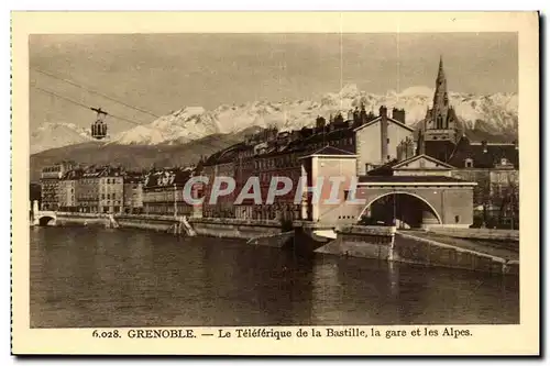 Grenoble - Teleferique de la Bastille - La Gare et les Alpes Cartes postales