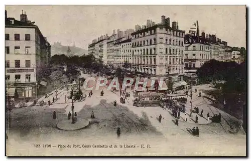 Ansichtskarte AK Lyon place du pont cours Gambetta et de la liberte