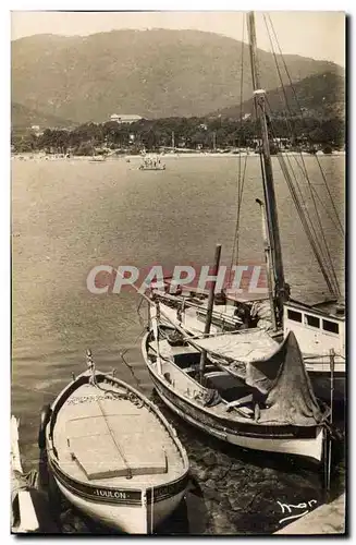 Cartes postales moderne Cavalaire sur mer Un coin du port