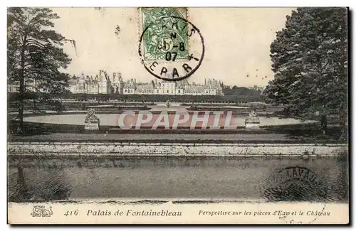 Cartes postales Palais de Fontainebleau Perspective sur les pieces d&#39eau et le chateau