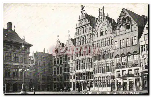 Cartes postales Anvers Coin de la grand place