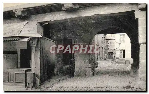 Dol - Porche d&#39ancien Monastere - Cartes postales