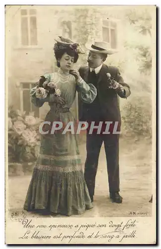Fantaisie - Couple - The Offering of a Rose - Cartes postales