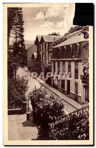 Cartes postales CApvern les Bains Le grand escalier et la rue des Thermes