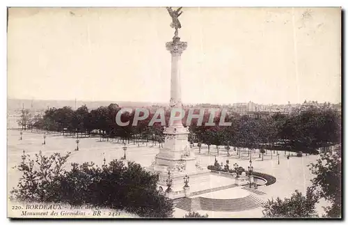 Ansichtskarte AK Bordeaux Place des Quinconces Monument des Girondins