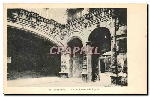 Cartes postales Toulouse Cour d&#39entree du lycee