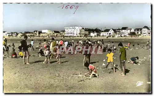 Cartes postales moderne Countainville Sur la plage concours de chateaux de sable