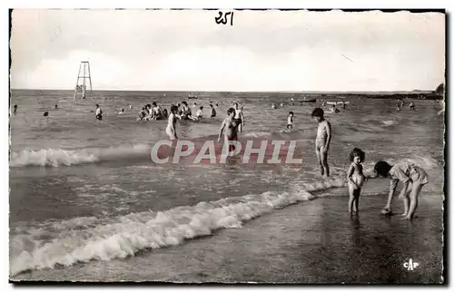 Cartes postales moderne Granville Scenes de plage